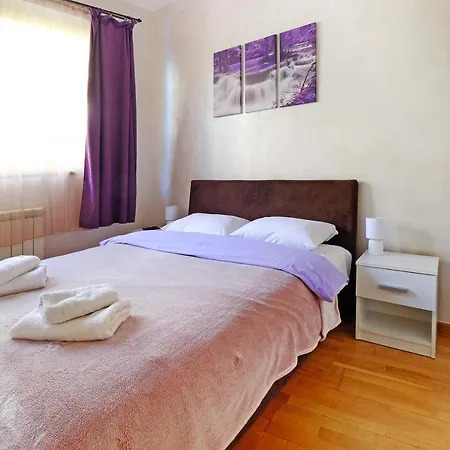 Paradise Symphony Apartment *